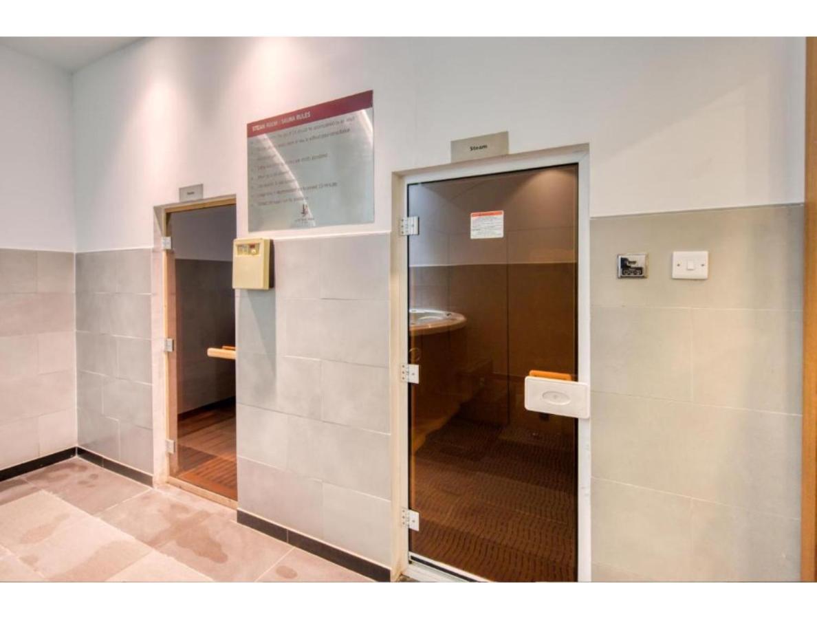 The Penthouse Near Burj Khalifa And Dubai Mall מראה חיצוני תמונה