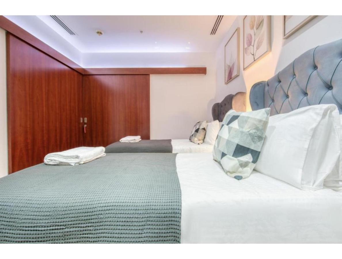 The Penthouse Near Burj Khalifa And Dubai Mall מראה חיצוני תמונה