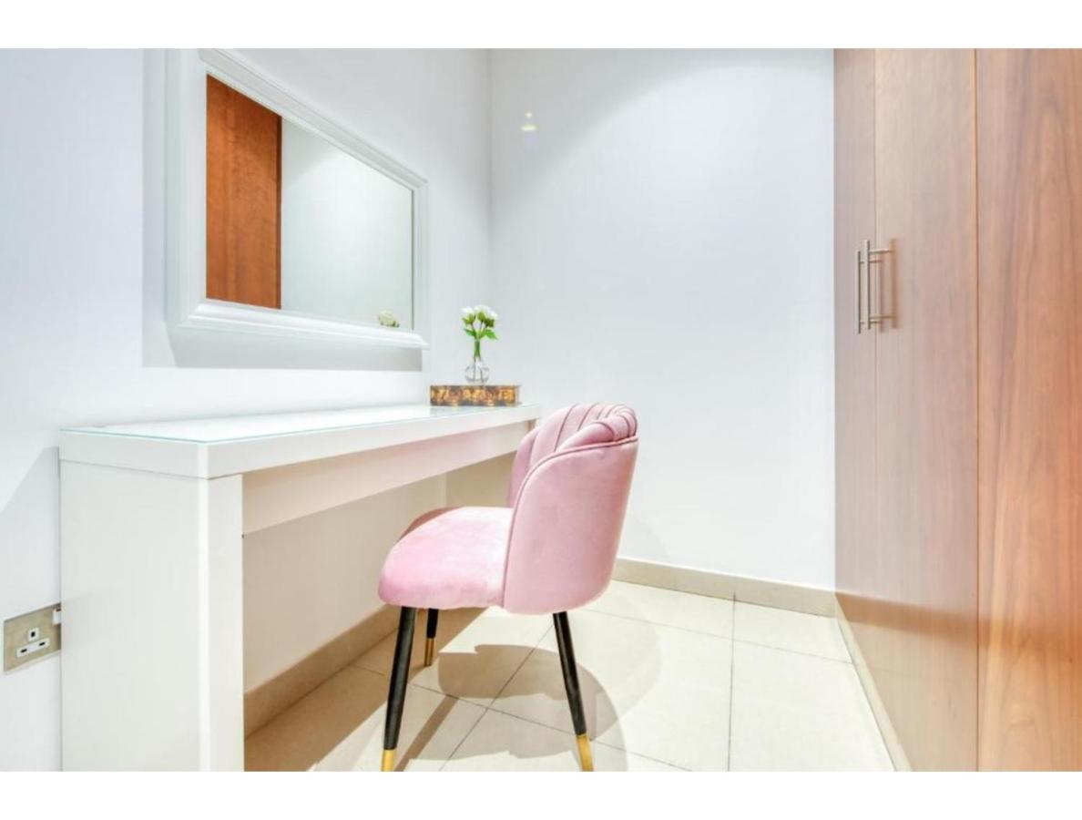 The Penthouse Near Burj Khalifa And Dubai Mall מראה חיצוני תמונה