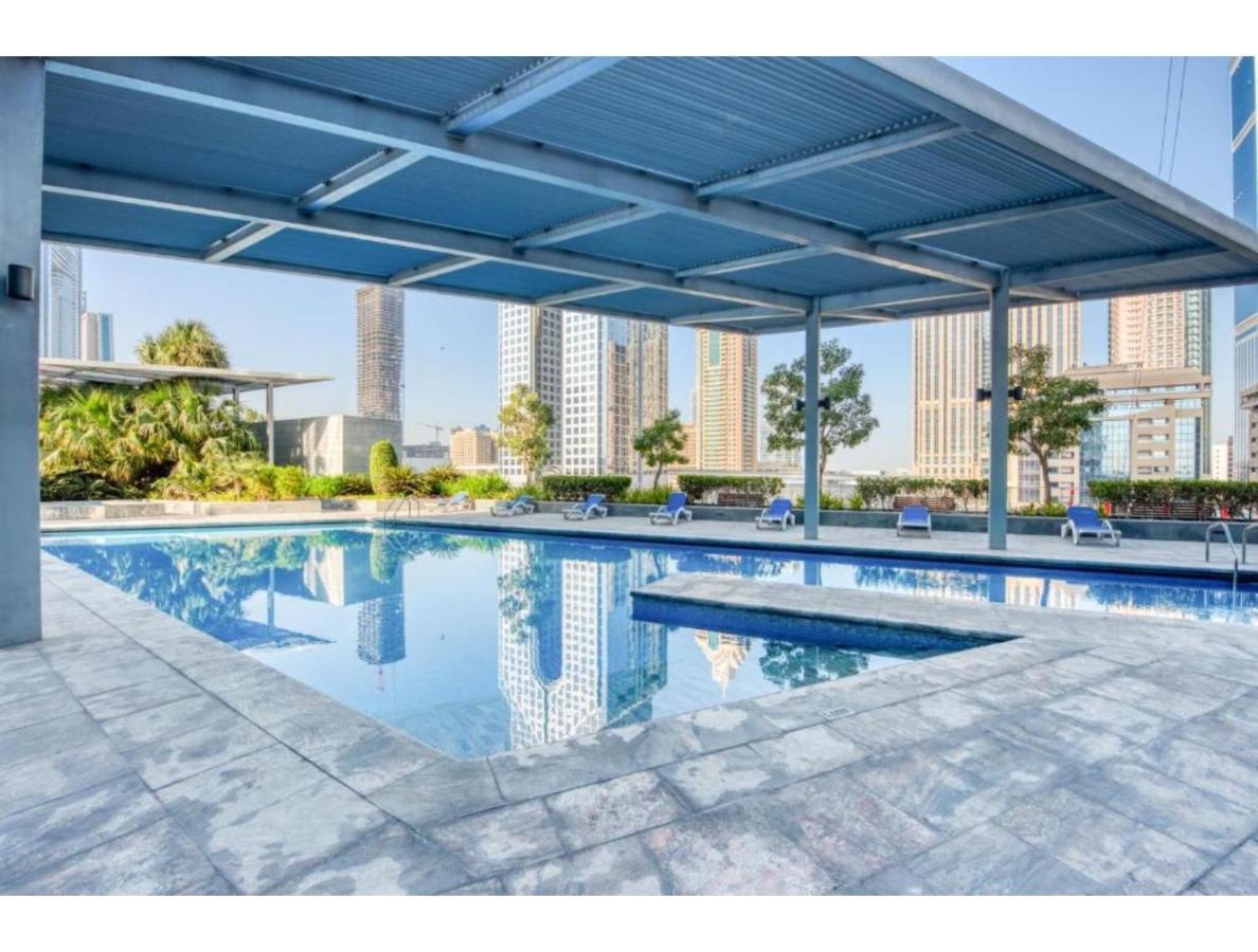 The Penthouse Near Burj Khalifa And Dubai Mall מראה חיצוני תמונה